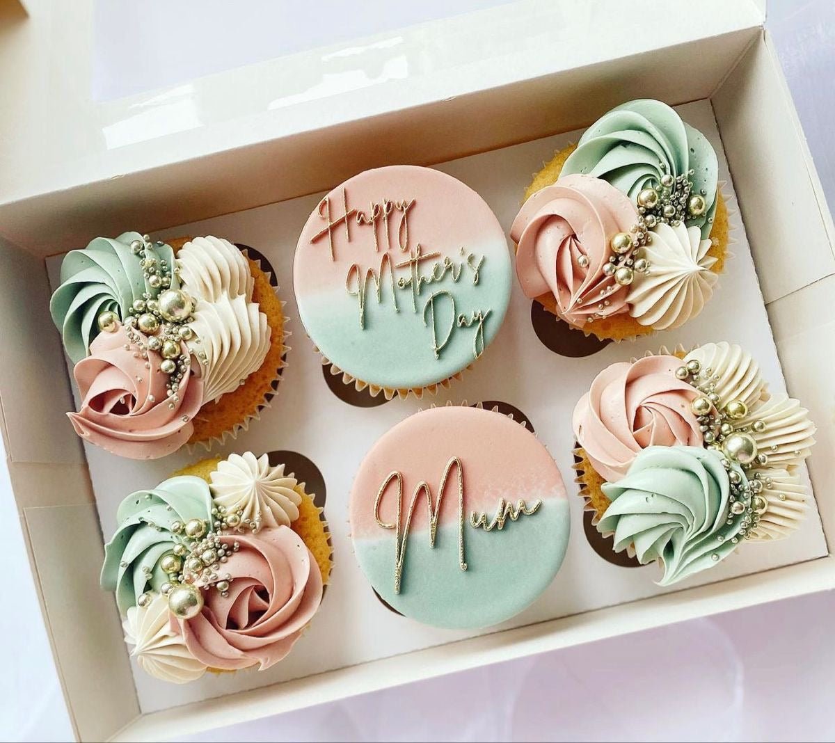 Mother's Day cupcakes with message - Baked By Opy
